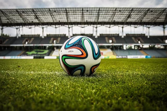 Oferta na piłkę nożną w FortunaWysokie kursy oraz pewne typy online