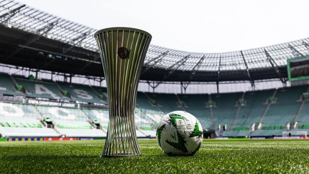 W finale Ligi Konferencji w sezonie 2024/25 zagrają Chelsea i Real Betis