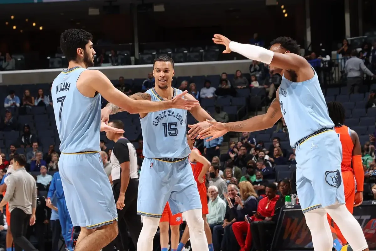 Memphis Grizzlies pokonali Oklahomę City Thunder 152:79
