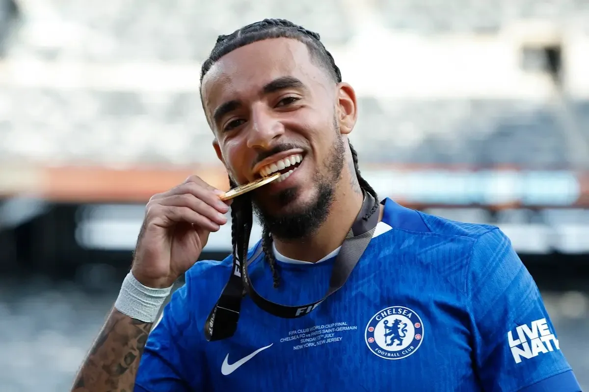 Gusto znajduje się na 7. miejscu zestawienia z obecnymi piłkarzami, którzy nie strzelili jeszcze gola