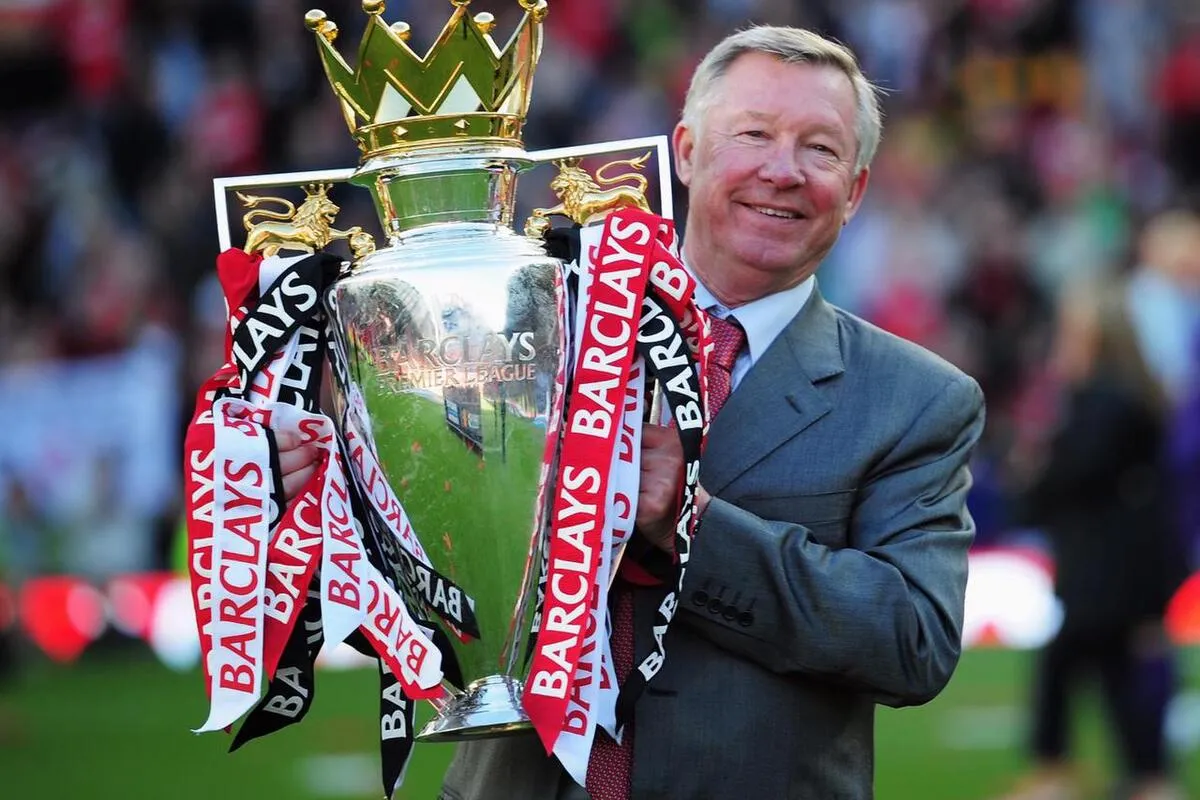 Alex Ferguson poprowadził swoje kluby w 2155 meczach w trakcie kariery