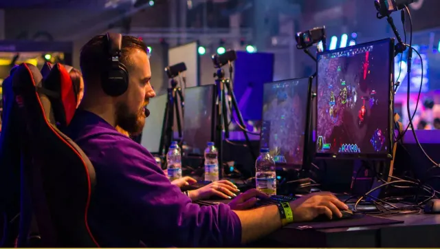 Dota czy CSGO uzależnia