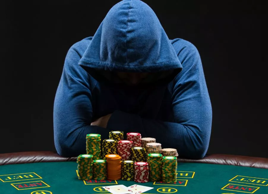 Uzależnienie od hazardu – skąd się bierze