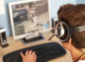 E-sportem interesują się osoby w różnym wieku