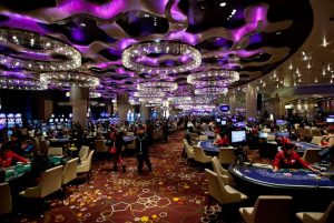 Wnętrze kasyna City of Dreams w Macao